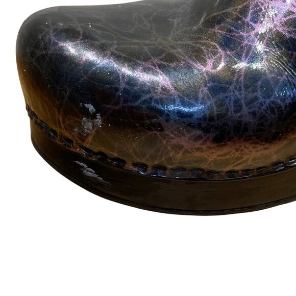 Dansko Metallic Iridescent Oil Sheen Slip On Clogs Sz 39 (US 9) Good Condition - Picture 5 of 12